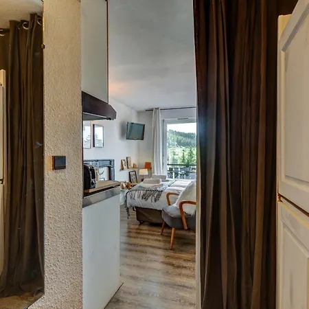 La Maison Des Bois - Avec Parking Prive Manigod